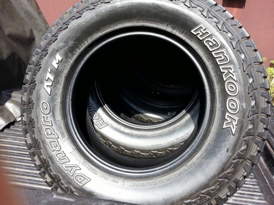 ขายยาง  Hankook  245 x 70 x 16  ปี 11