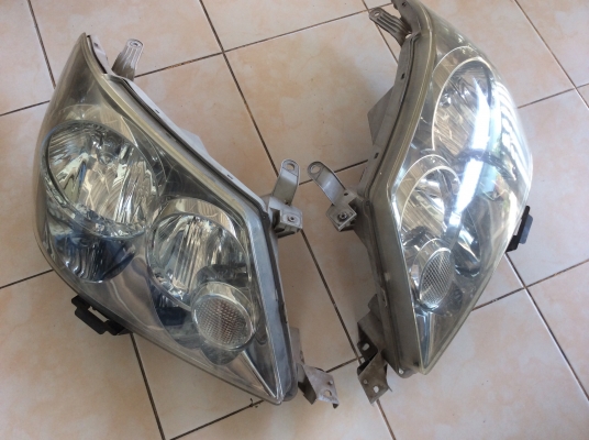 ขายไฟหน้า fortuner ขายไฟหน้า fortuner