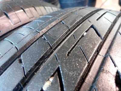 ยาง Bridgestone 215/55/16 ปี11