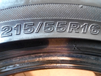 ยาง Bridgestone 215/55/16 ปี11