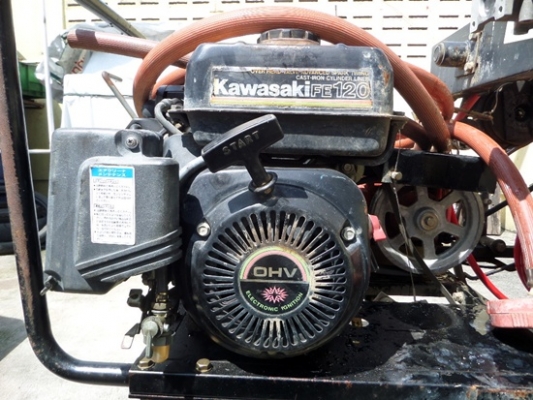 เครื่องฉีดพ่นยา KAWASAKI FE120