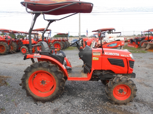 ขายรถไถเข้าร่องอ้อยสภาพเหมือนใหม่ B2420 ขายรถไถเข้าร่องอ้อยสภาพเหมือนใหม่ B2420