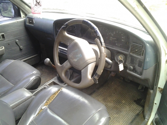 ขายกระบะไมตี้4ประตู รถขับกลับบ้านได้เลย ปี90 ไม่เวอร์ แซสซีไม่ผุ ทะเบียน56 เอกสารพร้อมโอน ขาย 78000 บาท