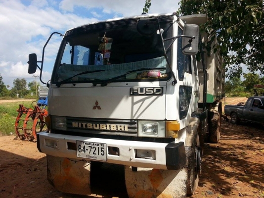 ขายดั้มMITSUBISHI FN527M-TD เครื่อง195แรง 2เพลา เครื่องดี แคชซีสวย ภายในสวย พ.เพาเวอร์ เบรกทิฟฟี่ ยางดี สภาพพร้อมใช้งาน เอกสารพร้อมโอน จัดไฟแนนซ์ได้ เงื่อนไขง่ายๆวันเดียวรับรถ สนใจโทร090-8588220คุณนะ ID:narong498 หรือwww.truck.in.th/498 FB:ณรงค์ ซื้อขายรถ