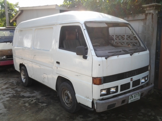 ขายรถตู้อีซูซุบัดดี้ ทะเบียนบรรทุก เครื่อง90 แน่นๆ มาลองติดเครื่องดูได้ครับ พวงมาลัยเพาเวอร์ กระจกหน้าแตก มี2คันครับ ขาย 62000 บาท ขายรถตู้อีซูซุบัดดี้ ทะเบียนบรรทุก เครื่อง90 แน่นๆ มาลองติดเครื่องดูได้ครับ พวงมาลัยเพาเวอร์ กระจกหน้าแตก มี2คันครับ ขาย 62000 บาท