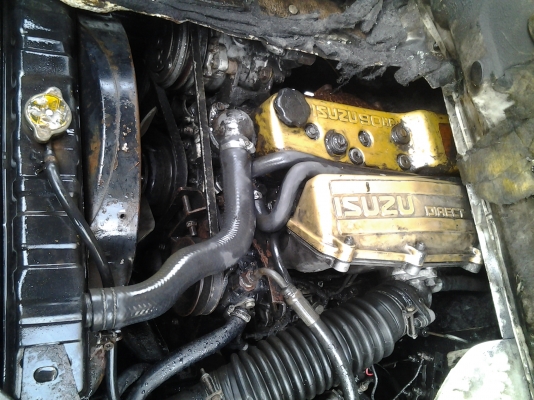 ขายรถตู้อีซูซุบัดดี้ ทะเบียนบรรทุก เครื่อง90 แน่นๆ มาลองติดเครื่องดูได้ครับ พวงมาลัยเพาเวอร์ กระจกหน้าแตก มี2คันครับ ขาย 62000 บาท ขายรถตู้อีซูซุบัดดี้ ทะเบียนบรรทุก เครื่อง90 แน่นๆ มาลองติดเครื่องดูได้ครับ พวงมาลัยเพาเวอร์ กระจกหน้าแตก มี2คันครับ ขาย 62000 บาท