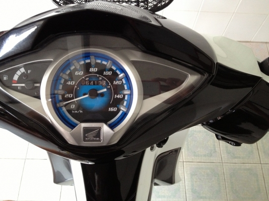 Wave125i โฉมล่าสุด ลายใหม่ สต๊าดมือ วิ่ง6000 รถ10เดือน (ของแถม 4 รายการ) Wave125i โฉมล่าสุด ลายใหม่ สต๊าดมือ วิ่ง6000 รถ10เดือน (ของแถม 4 รายการ)