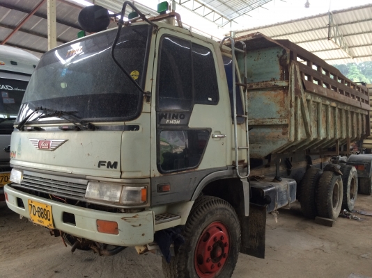 10ล้อดั้ม240แรง ดัั้มเรือ HINO FM3MNLDวางดั้มเรือยังไม่ได้ใช้.. รถห้างแท้ สภาพดี สวยใช้ได้...