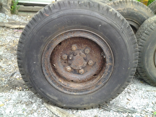 ขายคานพร้อมล้อ เอาไปทำเทเลอร์ลากพร้อมยาง ขายชุดล่ะ 5500 บาท