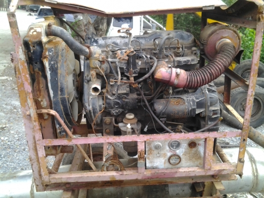 ขายเครื่องสูบน้ำพญานาค เครื่องฮีโร่2L ยาว 650เมตร กว้าง 10 นิ้ว ขาย 40000 บาท