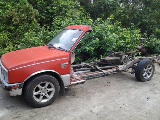 ขายโครงรถกระบะอีซูซุขับได้ ไม่มีทะเบียน เครื่อง2200เทอร์โบ ขับกลับได้เลยครับ ขาย 36000 บาท