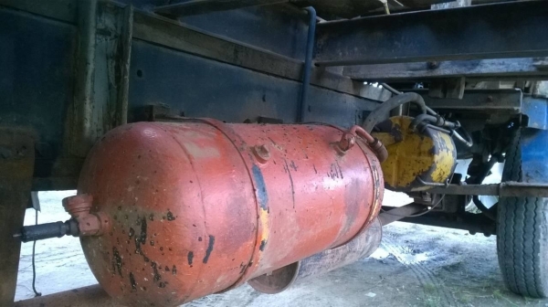 ขายเทนเลอร์ HINO 10 ล้อหัวยาว 2 เพลา คัสซีสวยตลอดเส้น เครื่อง EH700 168 แรงม้า เกียร์ HO ช่วงล่างจัมโบ้ 210 ยางดี ทะเบียนพร้อมโอน ราคาต่อรองได้ครับ ขายเทนเลอร์ HINO 10 ล้อหัวยาว 2 เพลา คัสซีสวยตลอดเส้น เครื่อง EH700 168 แรงม้า เกียร์ HO ช่วงล่างจัมโบ้ 210 ยางดี ทะเบียนพร้อมโอน ราคาต่อรองได้ครับ