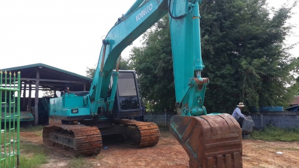 ขายแบคโคKOBELCO 120-2 เครื่องดีช่วงล่างดี ไฟฟ้าเต็ม เอวแน่น เครื่องเดิม ปั้มเดิม ไม่โหลด บูมอาร์มดี โซ่ดี ทำงานเร็ว ภายในสวย มีแอร์ สภาพพร้อมทำงาน สนใจโทร090-8588220คุณนะ ID:narong498 หรือwww.truck.in.th/498 FB:ณรงค์ ซื้อขายรถมือสอง(เว็บไซต์ส่วนตัว) ขายแบคโคKOBELCO 120-2 เครื่องดีช่วงล่างดี ไฟฟ้าเต็ม เอวแน่น เครื่องเดิม ปั้มเดิม ไม่โหลด บูมอาร์มดี โซ่ดี ทำงานเร็ว ภายในสวย มีแอร์ สภาพพร้อมทำงาน สนใจโทร090-8588220คุณนะ ID:narong498 หรือwww.truck.in.th/498 FB:ณรงค์ ซื้อขายรถมือสอง(เว็บไซต์ส่วนตัว)