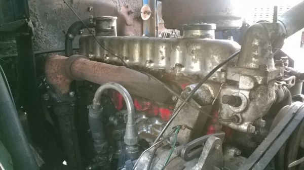 ขายเทนเลอร์ HINO 10 ล้อหัวยาว 2 เพลา คัสซีสวยตลอดเส้น เครื่อง EH700 168 แรงม้า เกียร์ HO ช่วงล่างจัมโบ้ 210 ยางดี ทะเบียนพร้อมโอน ราคาต่อรองได้ครับ