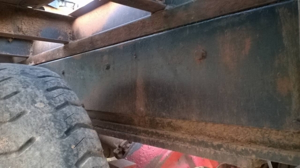 ขายเทนเลอร์ HINO 10 ล้อหัวยาว 2 เพลา คัสซีสวยตลอดเส้น เครื่อง EH700 168 แรงม้า เกียร์ HO ช่วงล่างจัมโบ้ 210 ยางดี ทะเบียนพร้อมโอน ราคาต่อรองได้ครับ