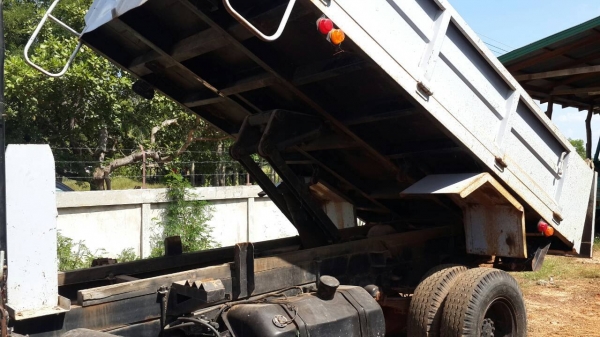 ขายดั้มHINO FC2W เครื่องWO4D 120แรง ห้างแท้ เครื่องดี แคชซีสวย พ.เพาเวอร์  ภายในสวย สภาพพร้อมใช้งาน เอกสารพร้อมโอน จัดไฟแนนซ์ได้ เงื่อนไขง่ายๆวันเดียวรับรถ สนใจโทร 090-8588220คุณนะ ID:narong498 หรือwww.truck.in.th/498 FB:ณรงค์ ซื้อขายรถมือสอง(เว็บไซต์ส่วน