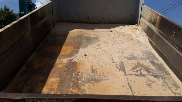 ขายดั้มHINO FC2W เครื่องWO4D 120แรง ห้างแท้ เครื่องดี แคชซีสวย พ.เพาเวอร์  ภายในสวย สภาพพร้อมใช้งาน เอกสารพร้อมโอน จัดไฟแนนซ์ได้ เงื่อนไขง่ายๆวันเดียวรับรถ สนใจโทร 090-8588220คุณนะ ID:narong498 หรือwww.truck.in.th/498 FB:ณรงค์ ซื้อขายรถมือสอง(เว็บไซต์ส่วน