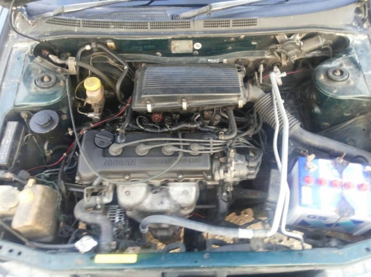 ขายถูก Nissan sunny saloon.