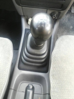 ขายถูก Nissan sunny saloon.