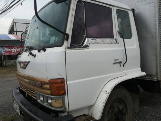 สิบล้อตู้แห้ง GD176KA1115