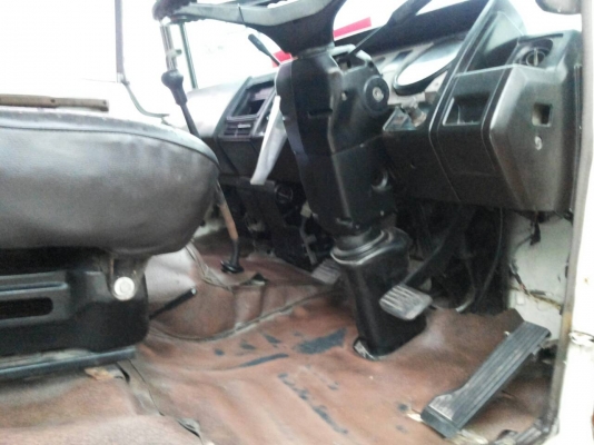 สิบล้อตู้แห้ง GD176KA1115