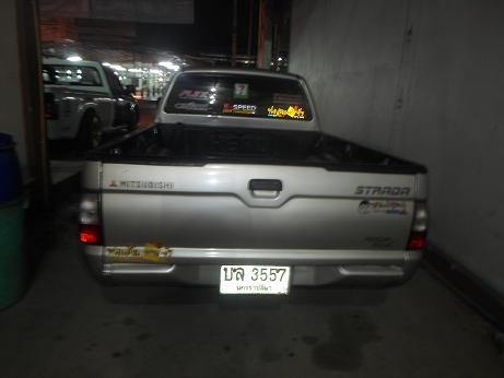 ขายรถกระบะเครื่องเสียงเป็นแสน