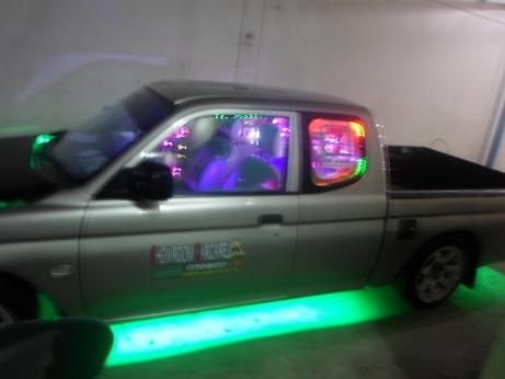 ขายรถกระบะเครื่องเสียงเป็นแสน