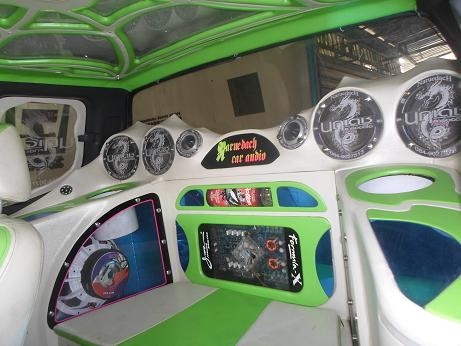 ขายรถกระบะเครื่องเสียงเป็นแสน