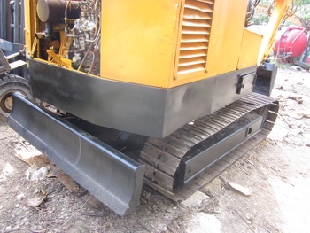 ขาย- รถขุด แบคโฮ MITSUBISHI PC 30 มีลายหัวเจาะ ลายหัวหระแทก ลายหัวbreaker พร้อมใช้งาน