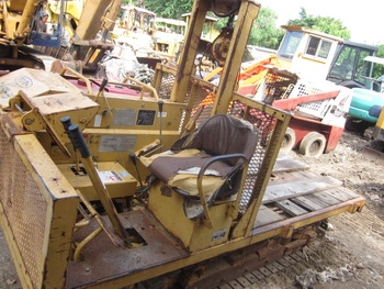 ขาย- รถบรรทุกตีนตะขาบ มีวิ๊นซ์ลาก YANMAR: YCT 20WE -2 พร้อมใช้งาน