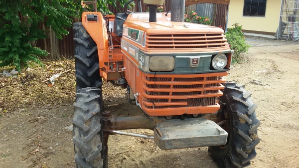 ปัญญาแทรคเตอร์ ..จัดมาให้ครับ คูโบต้า L1-33 เทอร์โบ พร้อมโรตาลี่