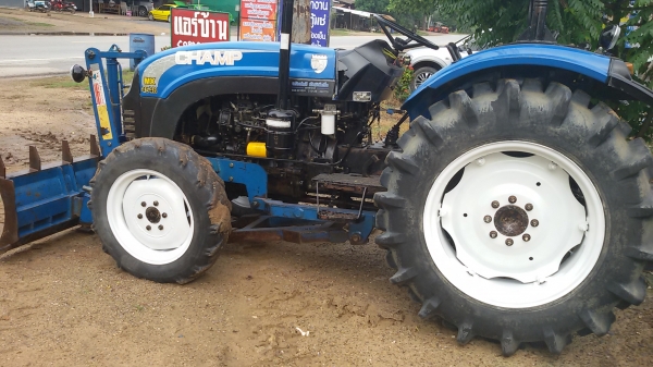 ปัญญาแทรคเตอร์มาแล้ว...จัดมาให้ครับ แชมป์ MX4548 พร้อม ใบมีดดันหน้า (เพิ่มผาน6ราคา15,000) จัดส่ง จ.สระแก้ว