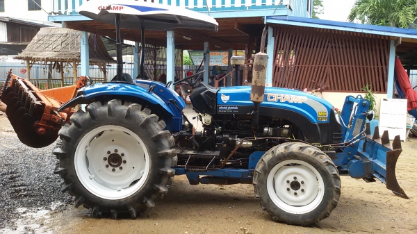 ปัญญาแทรคเตอร์มาแล้ว...จัดมาให้ครับ แชมป์ MX4548 พร้อม ใบมีดดันหน้า (เพิ่มผาน6ราคา15,000) จัดส่ง จ.สระแก้ว