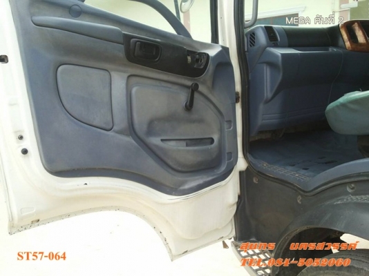 ขายด่วน รถบรรทุก 6 ล้อ HINO MEGA 150 แรงEURO-2 ตู้ 3 บาน รถห้างแท้ สภาพเดิมๆสวย พร้อมใช้สุดๆ ราคาสุดคุ้ม