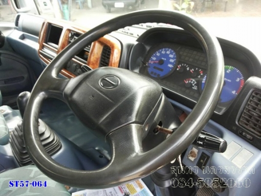 ขายด่วน รถบรรทุก 6 ล้อ HINO MEGA 150 แรงEURO-2 ตู้ 3 บาน รถห้างแท้ สภาพเดิมๆสวย พร้อมใช้สุดๆ ราคาสุดคุ้ม