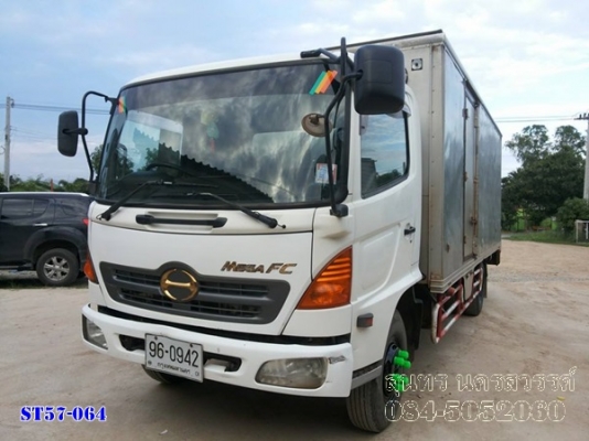 ขายด่วน รถบรรทุก 6 ล้อ HINO MEGA 150 แรงEURO-2 ตู้ 3 บาน รถห้างแท้ สภาพเดิมๆสวย พร้อมใช้สุดๆ ราคาสุดคุ้ม