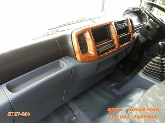 ขายด่วน รถบรรทุก 6 ล้อ HINO MEGA 150 แรงEURO-2 ตู้ 3 บาน รถห้างแท้ สภาพเดิมๆสวย พร้อมใช้สุดๆ ราคาสุดคุ้ม