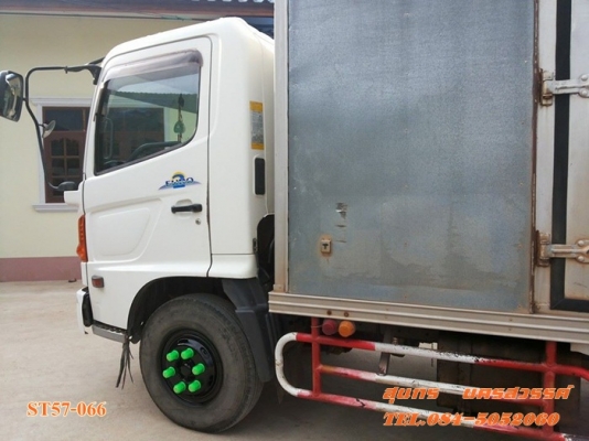 ขายด่วน รถบรรทุก 6 ล้อ HINO MEGA 150 แรงEURO-2 ตู้ 3 บาน รถห้างแท้ สภาพเดิมๆสวย พร้อมใช้สุดๆ ราคาสุดคุ้ม