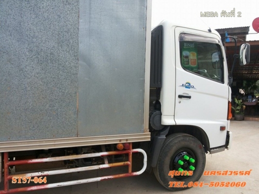 ขายด่วน รถบรรทุก 6 ล้อ HINO MEGA 150 แรงEURO-2 ตู้ 3 บาน รถห้างแท้ สภาพเดิมๆสวย พร้อมใช้สุดๆ ราคาสุดคุ้ม