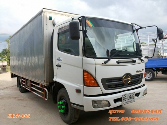ขายด่วน รถบรรทุก 6 ล้อ HINO MEGA 150 แรงEURO-2 ตู้ 3 บาน รถห้างแท้ สภาพเดิมๆสวย พร้อมใช้สุดๆ ราคาสุดคุ้ม