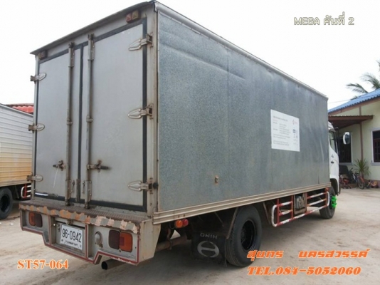 ขายด่วน รถบรรทุก 6 ล้อ HINO MEGA 150 แรงEURO-2 ตู้ 3 บาน รถห้างแท้ สภาพเดิมๆสวย พร้อมใช้สุดๆ ราคาสุดคุ้ม