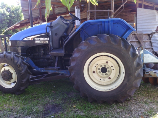 ขายตามสภาพ TS90 เครื่องเกีย ปั้มไฮดรอลิคดีมากๆ เอกสารเล่มทะเบียน ภาษีปี 50 บาท ไม่ขาด พร้อมลุยงานหนัก ราคา 1,100,000 ขายตามสภาพ TS90 เครื่องเกีย ปั้มไฮดรอลิคดีมากๆ เอกสารเล่มทะเบียน ภาษีปี 50 บาท ไม่ขาด พร้อมลุยงานหนัก ราคา 1,100,000