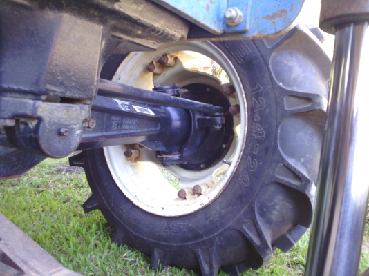 ขายตามสภาพ TS90 เครื่องเกีย ปั้มไฮดรอลิคดีมากๆ เอกสารเล่มทะเบียน ภาษีปี 50 บาท ไม่ขาด พร้อมลุยงานหนัก ราคา 1,100,000 ขายตามสภาพ TS90 เครื่องเกีย ปั้มไฮดรอลิคดีมากๆ เอกสารเล่มทะเบียน ภาษีปี 50 บาท ไม่ขาด พร้อมลุยงานหนัก ราคา 1,100,000