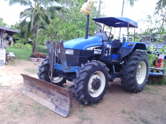 ขายตามสภาพ TS90 เครื่องเกีย ปั้มไฮดรอลิคดีมากๆ เอกสารเล่มทะเบียน ภาษีปี 50 บาท ไม่ขาด พร้อมลุยงานหนัก ราคา 1,100,000