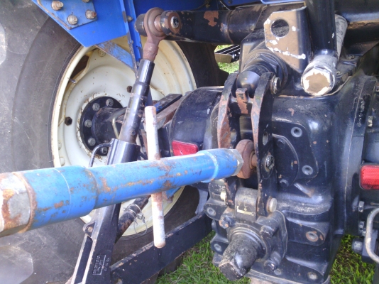 ขายตามสภาพ TS90 เครื่องเกีย ปั้มไฮดรอลิคดีมากๆ เอกสารเล่มทะเบียน ภาษีปี 50 บาท ไม่ขาด พร้อมลุยงานหนัก ราคา 1,100,000 ขายตามสภาพ TS90 เครื่องเกีย ปั้มไฮดรอลิคดีมากๆ เอกสารเล่มทะเบียน ภาษีปี 50 บาท ไม่ขาด พร้อมลุยงานหนัก ราคา 1,100,000