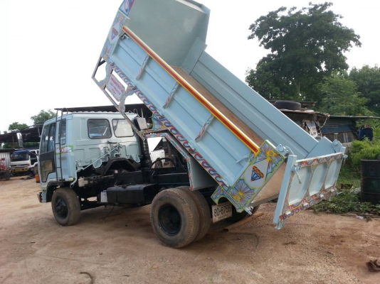 ขาย6ล้อดั้ม FTRเครื่อง165 Isuzu ยาง8.25-16