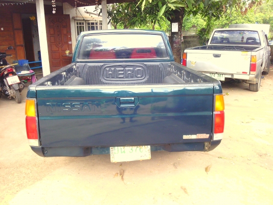 ขายนิสสันBIG M เครื่องดีเชล2.5 แอร์เย็น ล้อมแมก แมคลายเนอ คัดชีสวย ไม่ผุ ขายนิสสันBIG M เครื่องดีเชล2.5 แอร์เย็น ล้อมแมก แมคลายเนอ คัดชีสวย ไม่ผุ