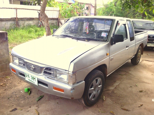ขายนิสสันBIG Mแคป  2.5 แมคลายเนอ ภาษีไม่ขาด พร้อมใช้งาน