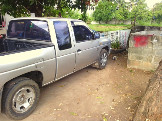 ขายนิสสันBIG Mแคป  2.5 แมคลายเนอ ภาษีไม่ขาด พร้อมใช้งาน