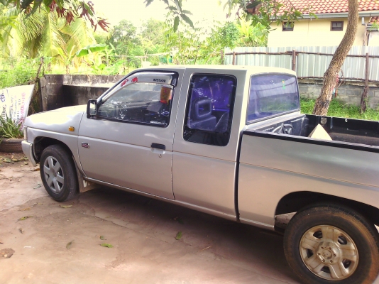 ขายนิสสันBIG Mแคป  2.5 แมคลายเนอ ภาษีไม่ขาด พร้อมใช้งาน